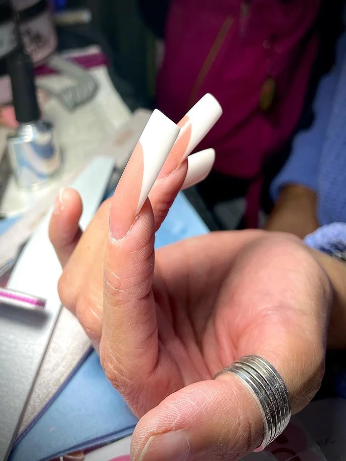 Cursos-de-uñas_selmejia_alumno_001